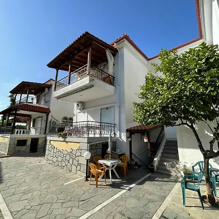 Sea Lavie -180m - Starlink Wifi - Balcony - 2 Bedrooms Skála Foúrkas